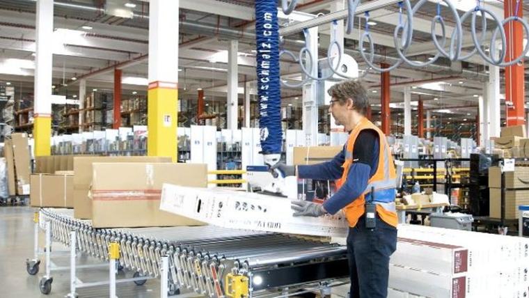Amazon_mehr_als_400_Millionen Amazon_mehr_als_400_Millionen